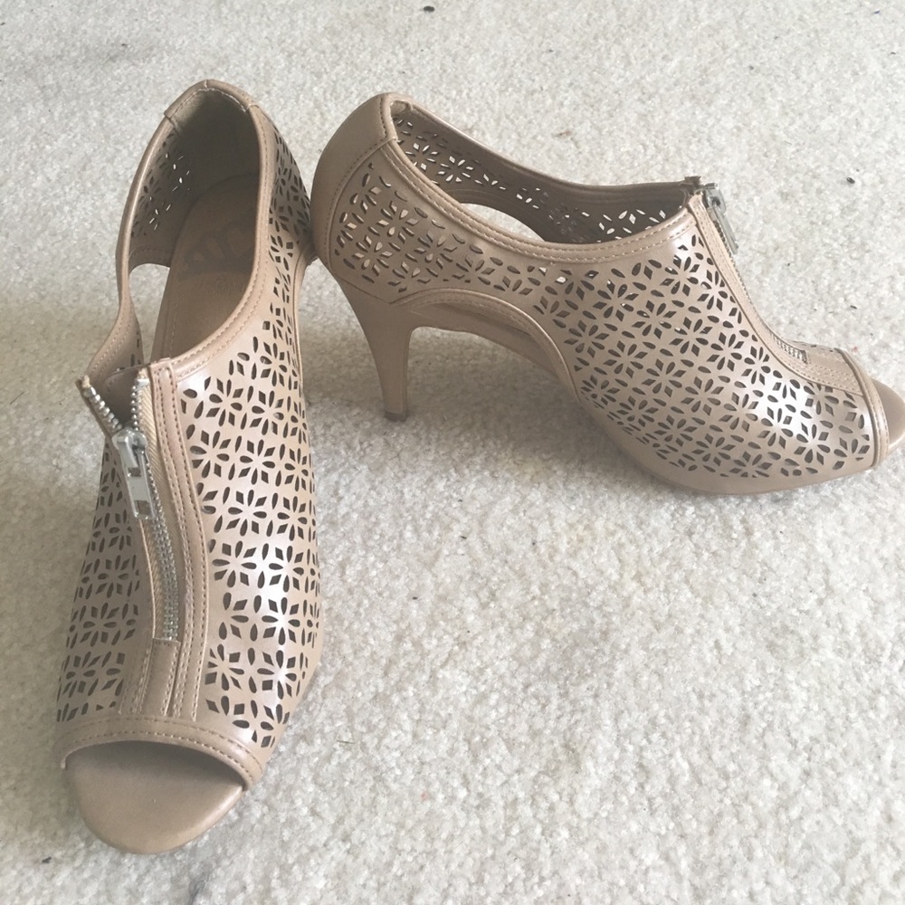 Tan mesh heels