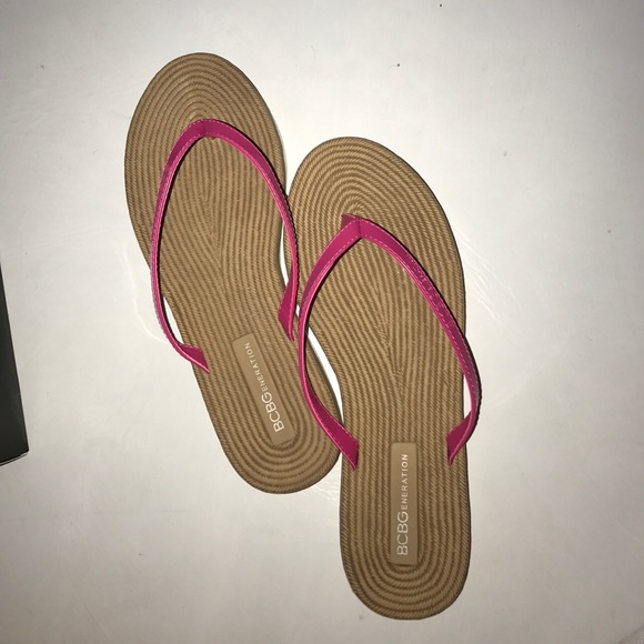 BCBGeneration Sandals / Flip Flops - Picture 2 of 4