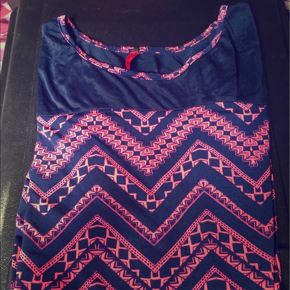 Small maternity shirt