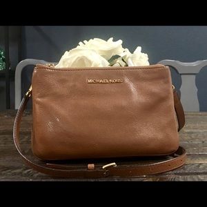 Michael Kors 3 zipper cross body purse