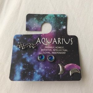 Aquarius earring set