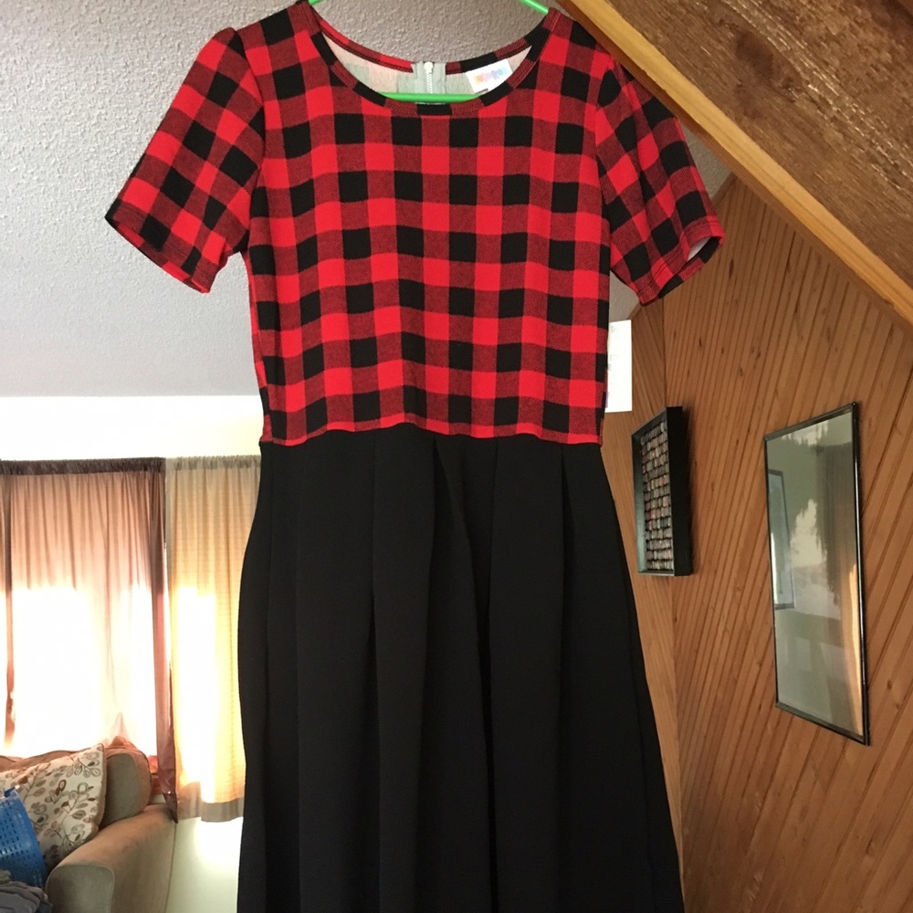 LulaRoe Amelia medium buffalo plaid dress