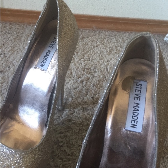 Steve Madden glitter heels - Picture 3 of 3