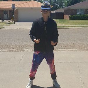 Meet your Posher, Roger