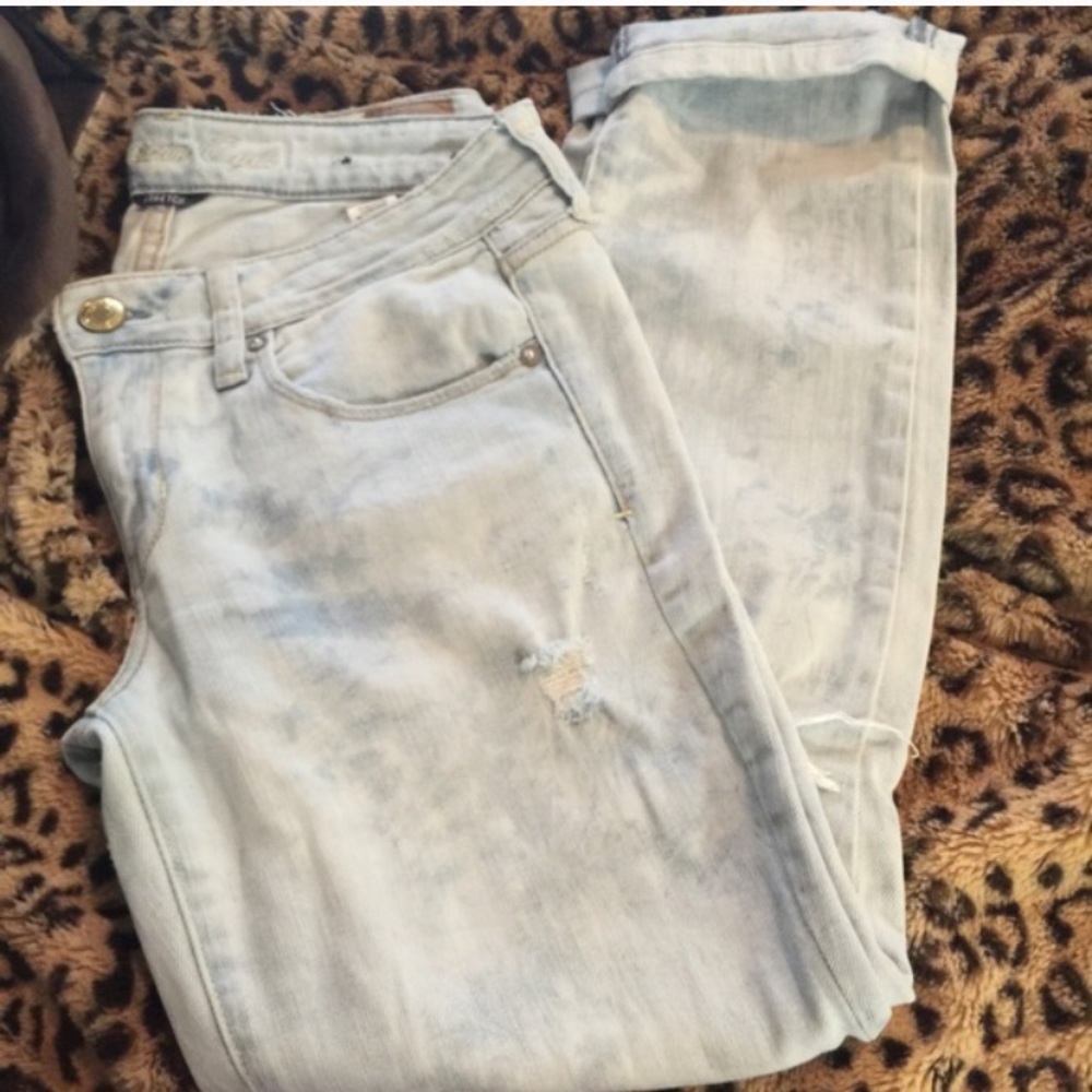 Light jeans PRICE NEGOTIABLE