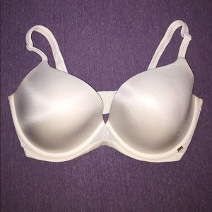 Victoria's Secret Lightly Lined Plunge Demi Bra