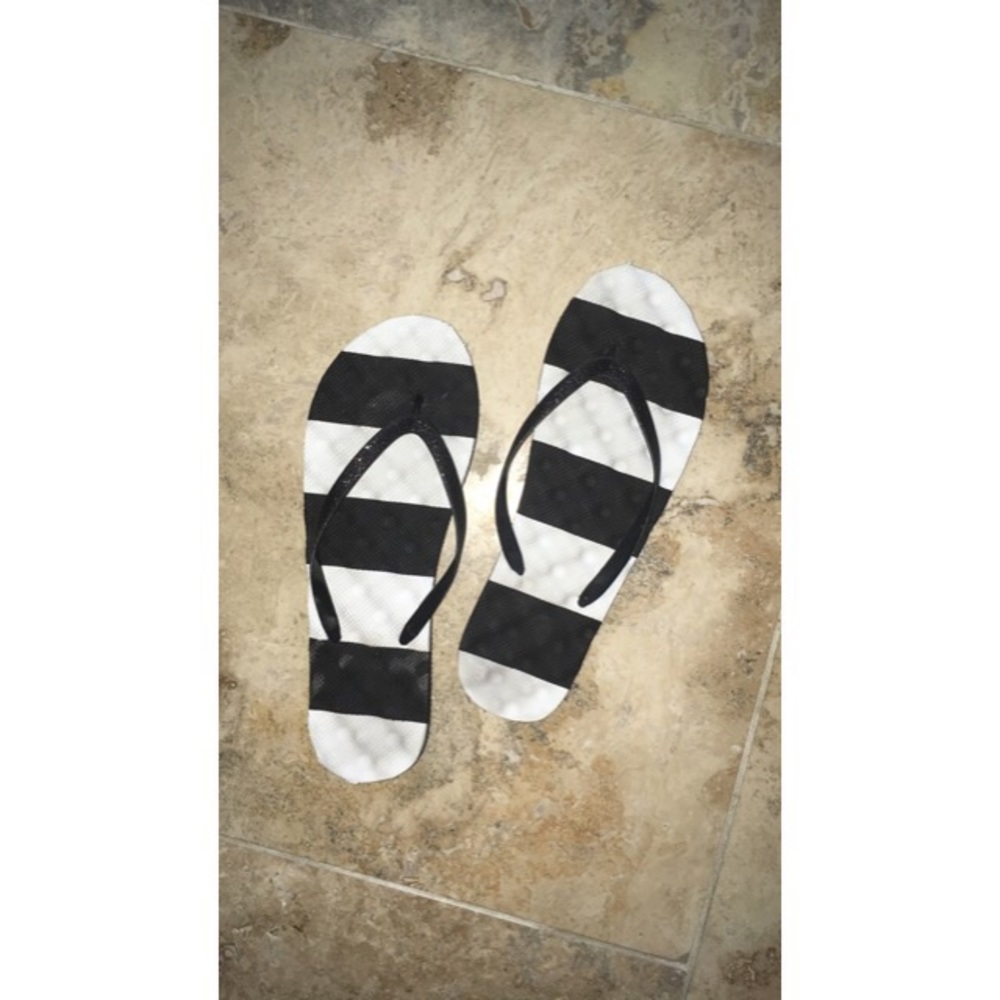 Flip flops