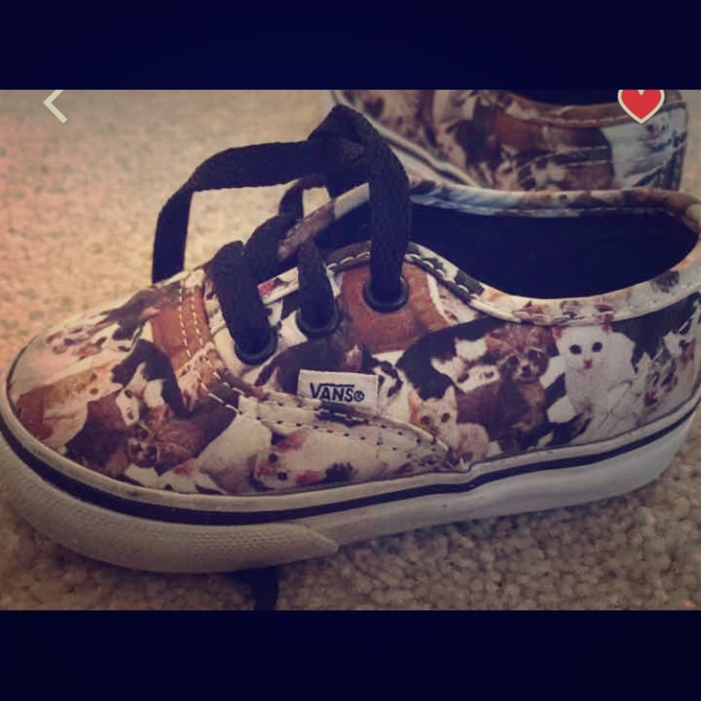 Toddler ltd edition cat vans