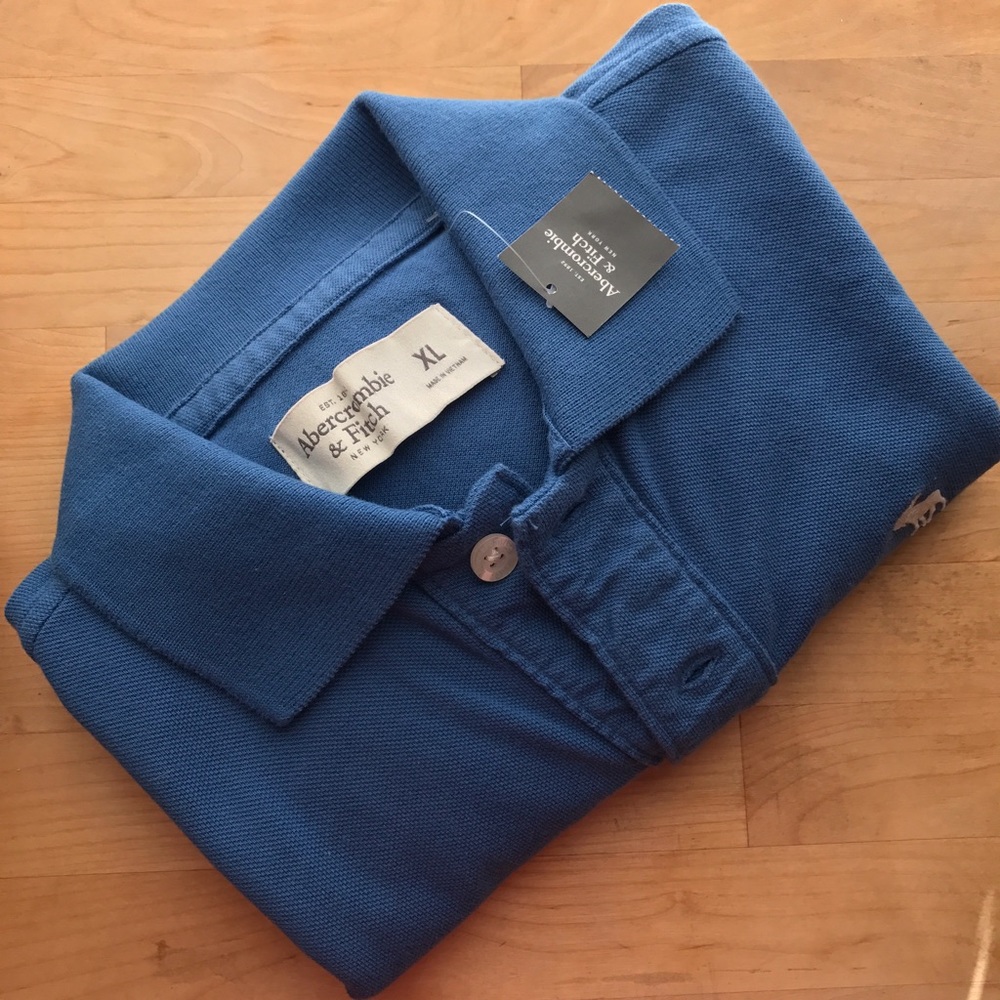 ✨Brand New! ✨ Abercrombie & Fitch Polo XL Blue