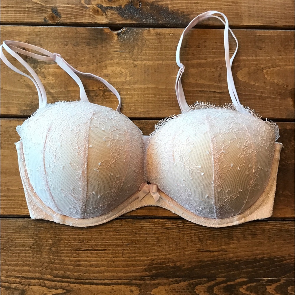 VS strapless bra - comes with straps! 36D 🎀