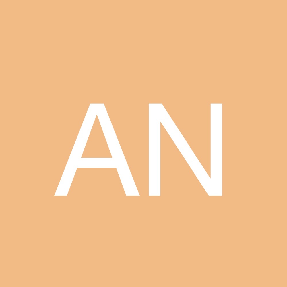 Meet your Posher, Angie