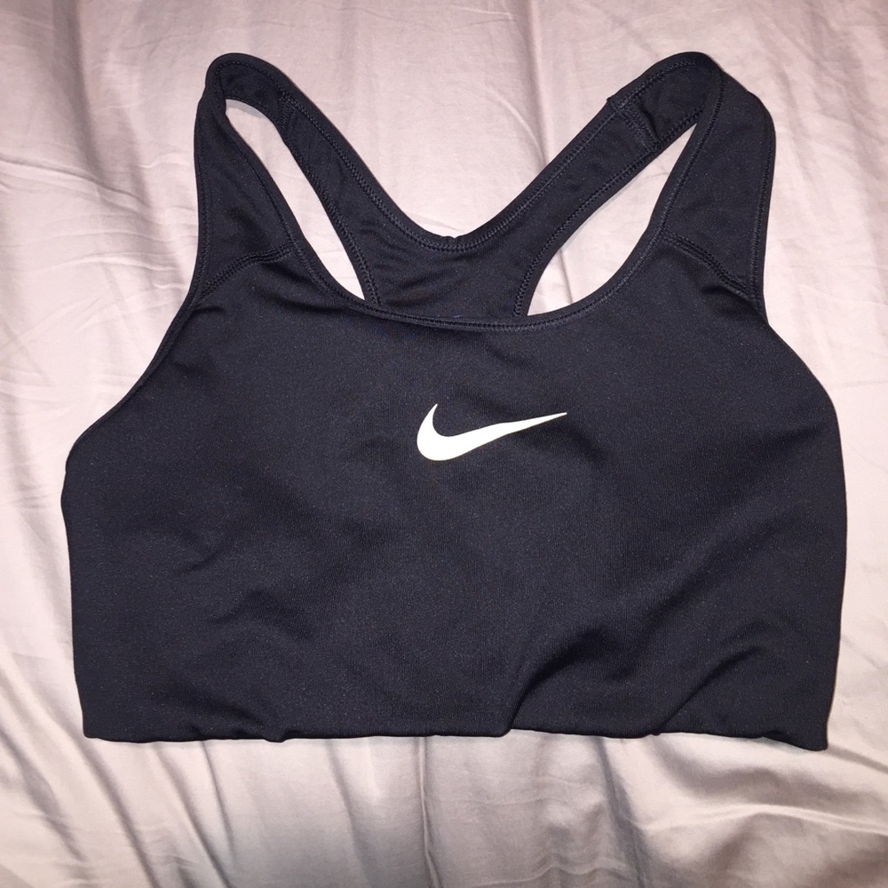Nike black women's sports bra