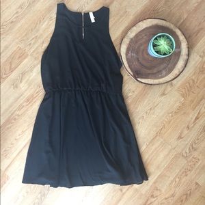 Xhilartion Black A-like dress