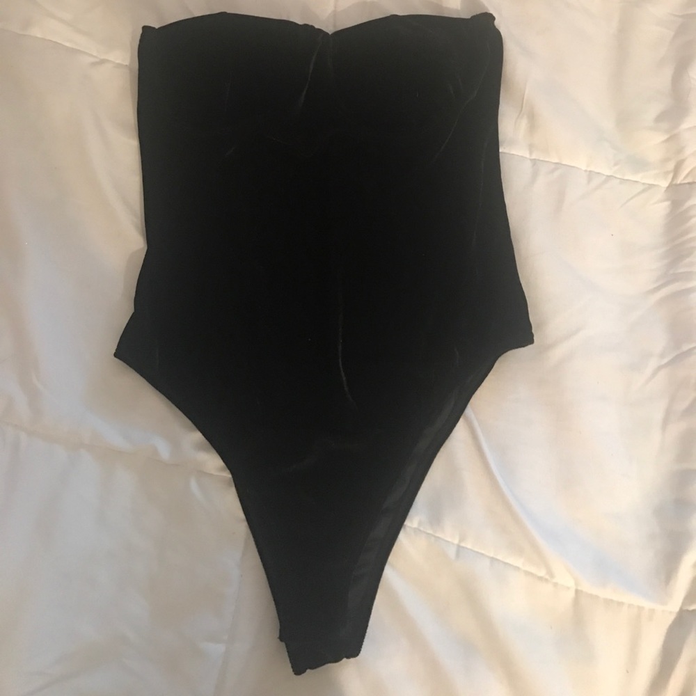 Bodysuit/swimsuit