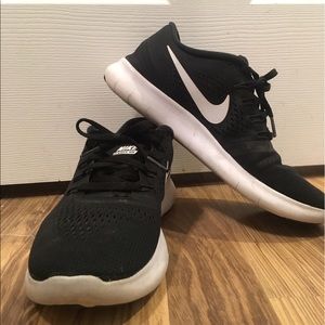 NIKE shoes