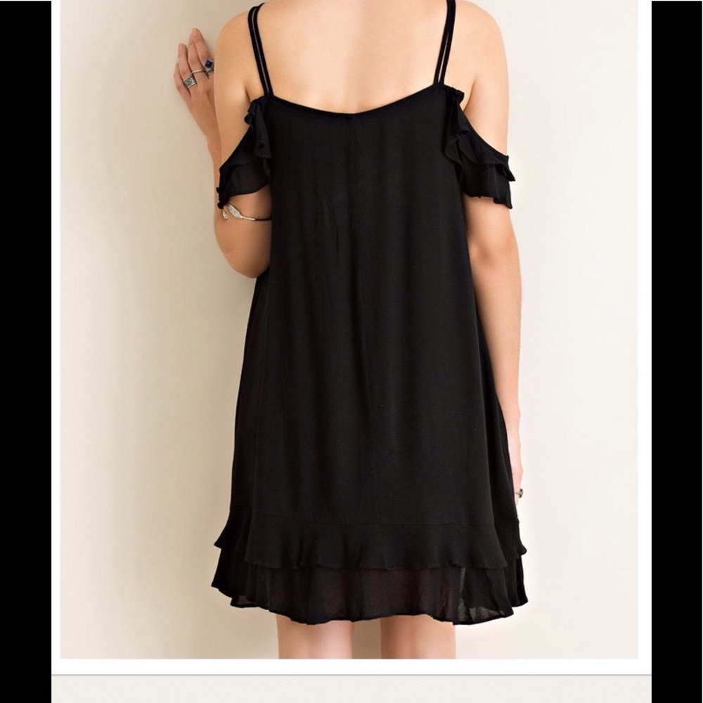 SALE  Entro Lace Up Strappy Cold Shoulder Dress - Picture 2 of 2