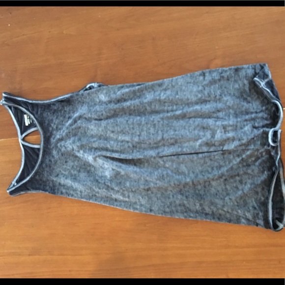 Tank - Picture 2 of 3