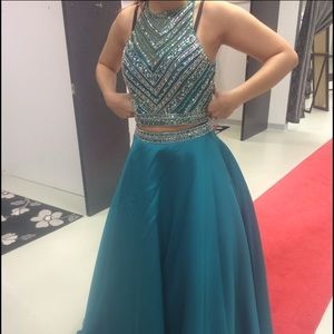 Prom/fancy dress