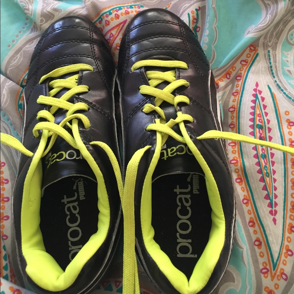 Puma soccer cleats brand new