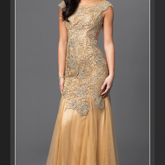 Long gold prom dress - Picture 1 of 3