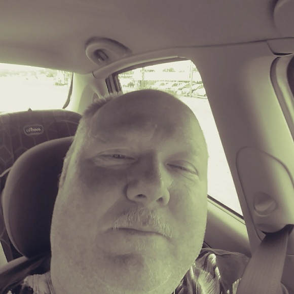 Meet your Posher, Richard - Picture 1 of 1