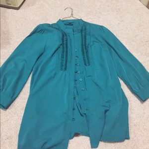 Banana Republic blouse with buttons