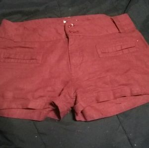 DARK RED LINEN SHORTS