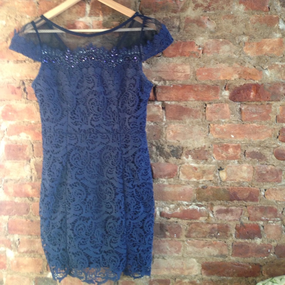 ~cute dress with bell sleeves and jewel detailing~