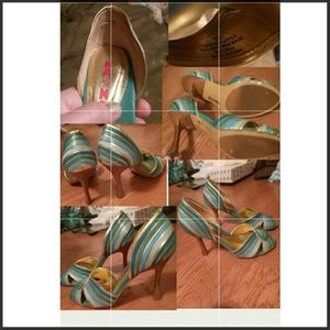 NANA heals teal, blue and gold