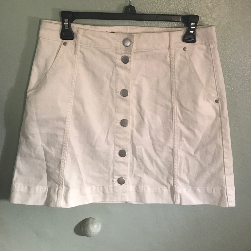 High waisted button up skirt