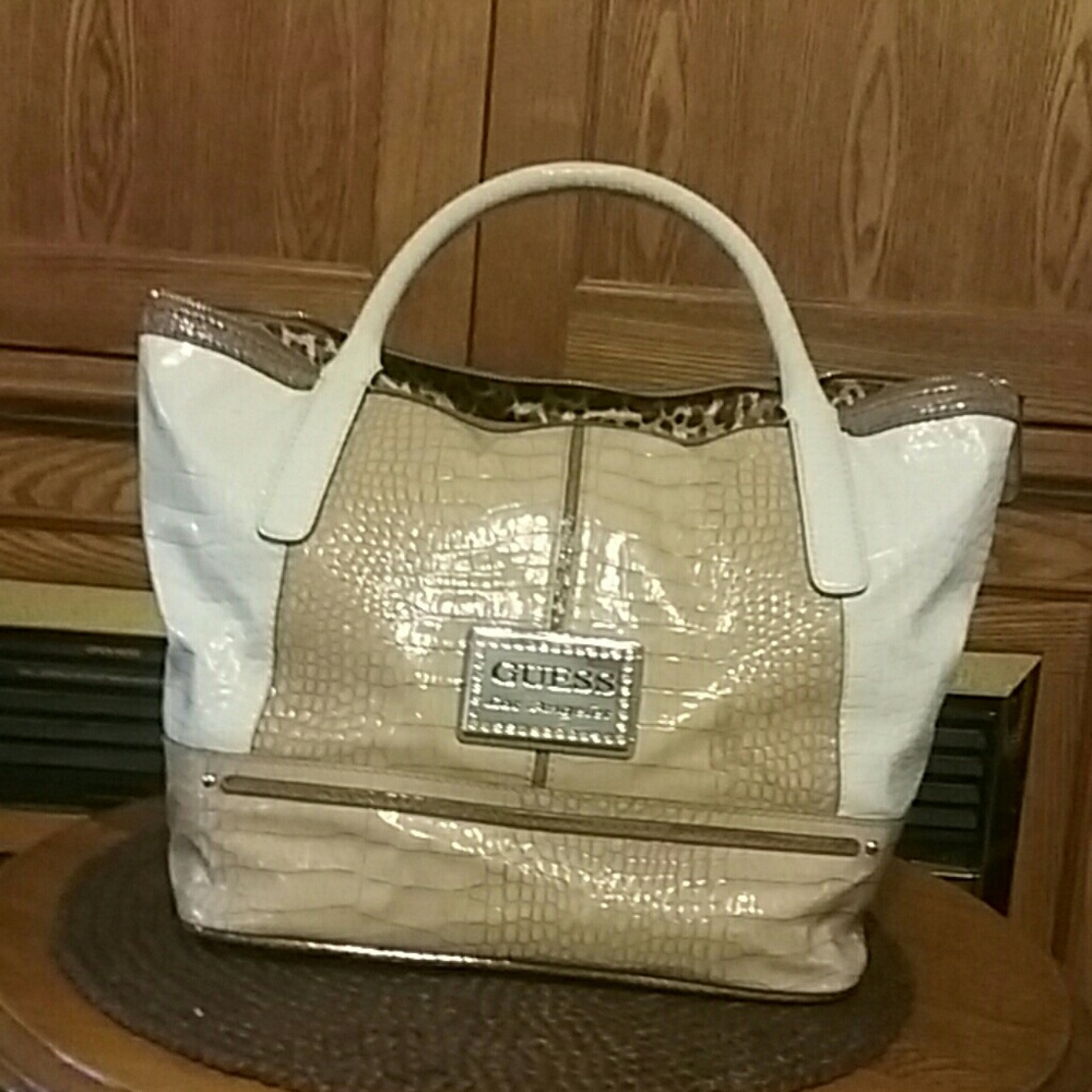 Guess purse
