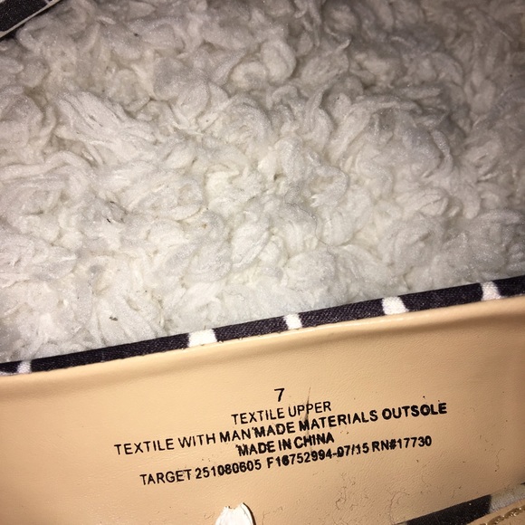 Adorable flats - Picture 3 of 3