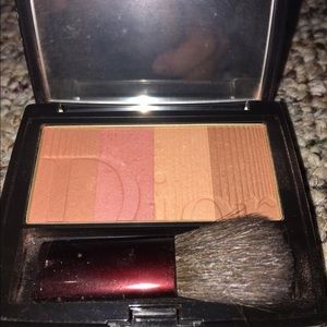 Dior blush palate