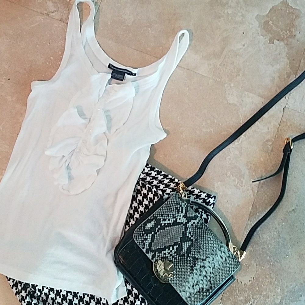🎈Closet Clearout🎈Ralph Lauren Ruffle Ribbed Tank
