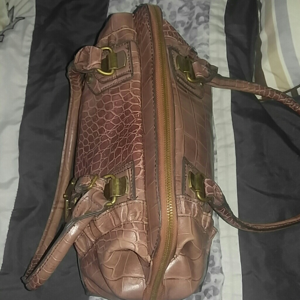 Jessica Simpson brand purse - Picture 3 of 3