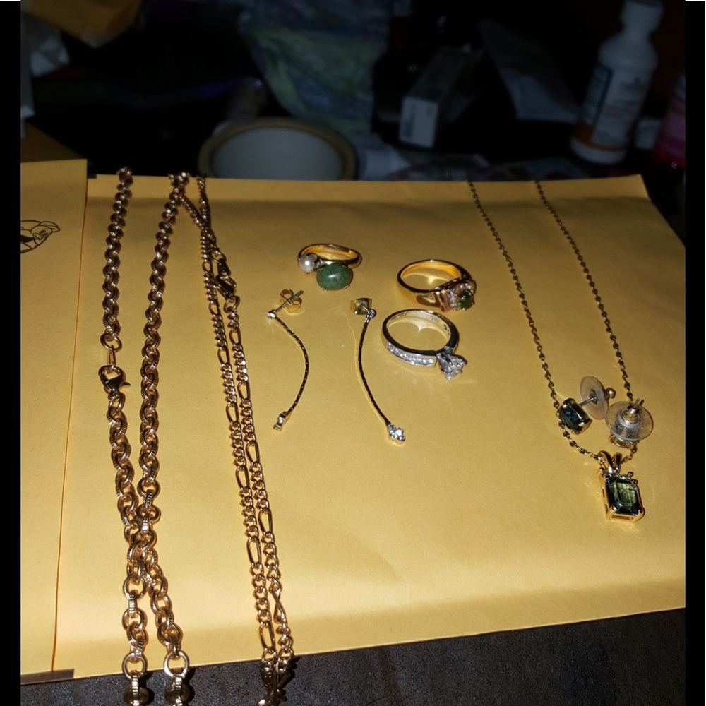 Jewelry lot