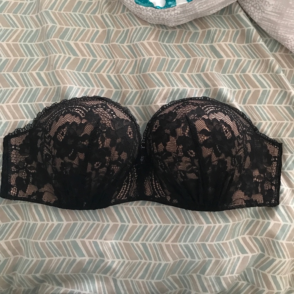 VS strapless lace bra