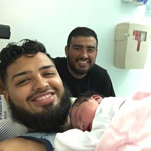 Meet your Posher, Efren