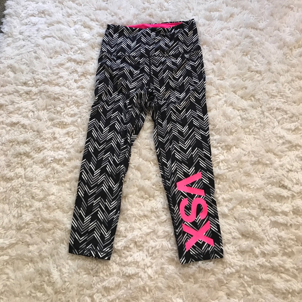 VSX cropped sport legging NYOT