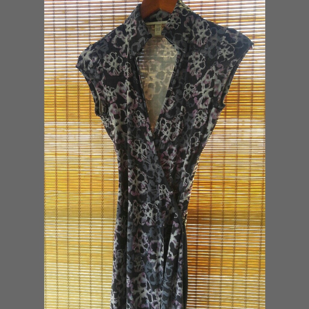 Silk Gray Patterned Wrap Dress
