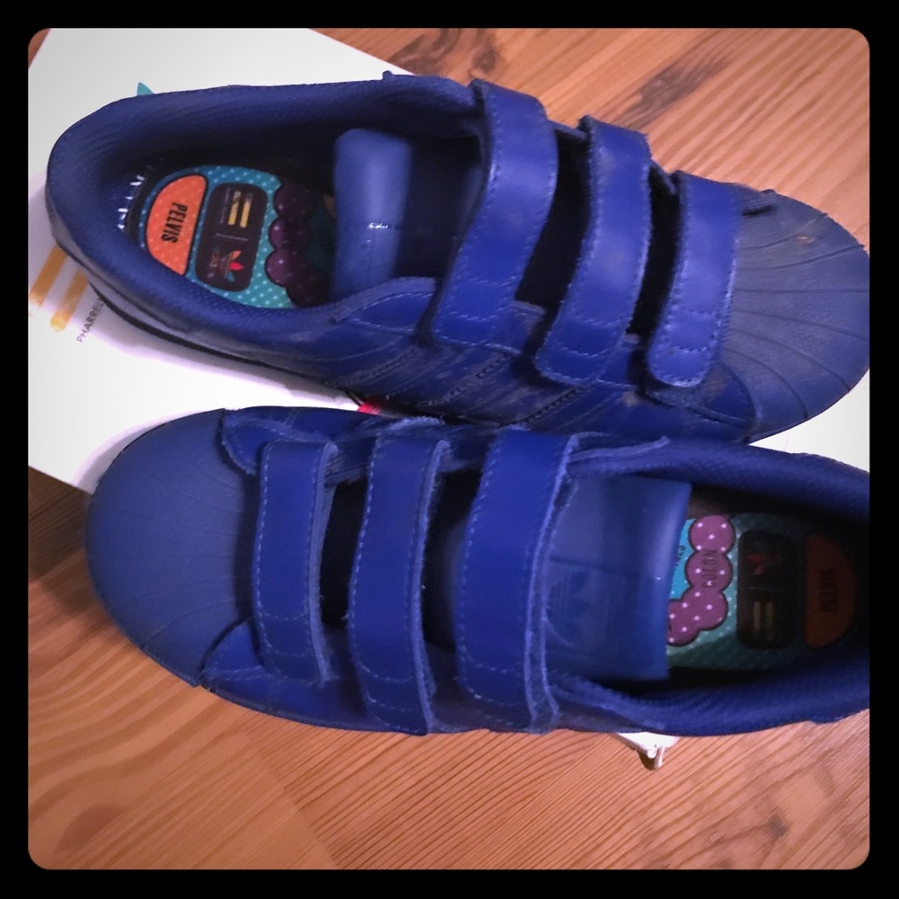 Royal Blue Addidas (Kids)