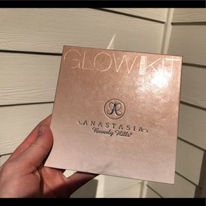 Anastasia Glow Kit - Sundipped