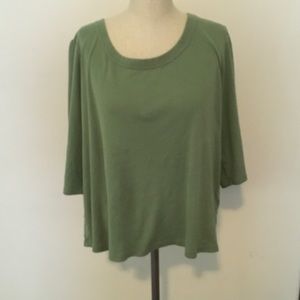 22/24 knit elbow sleeve tee.