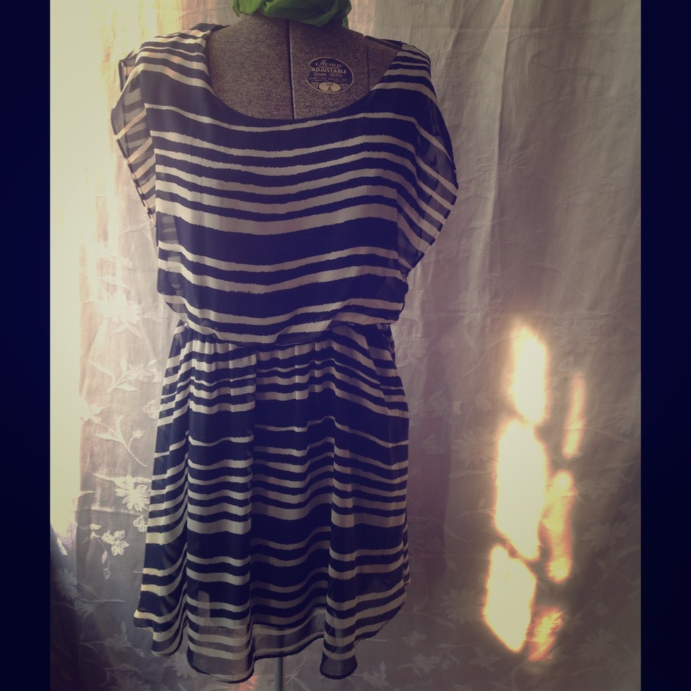 Lush Tunic Dress Size M