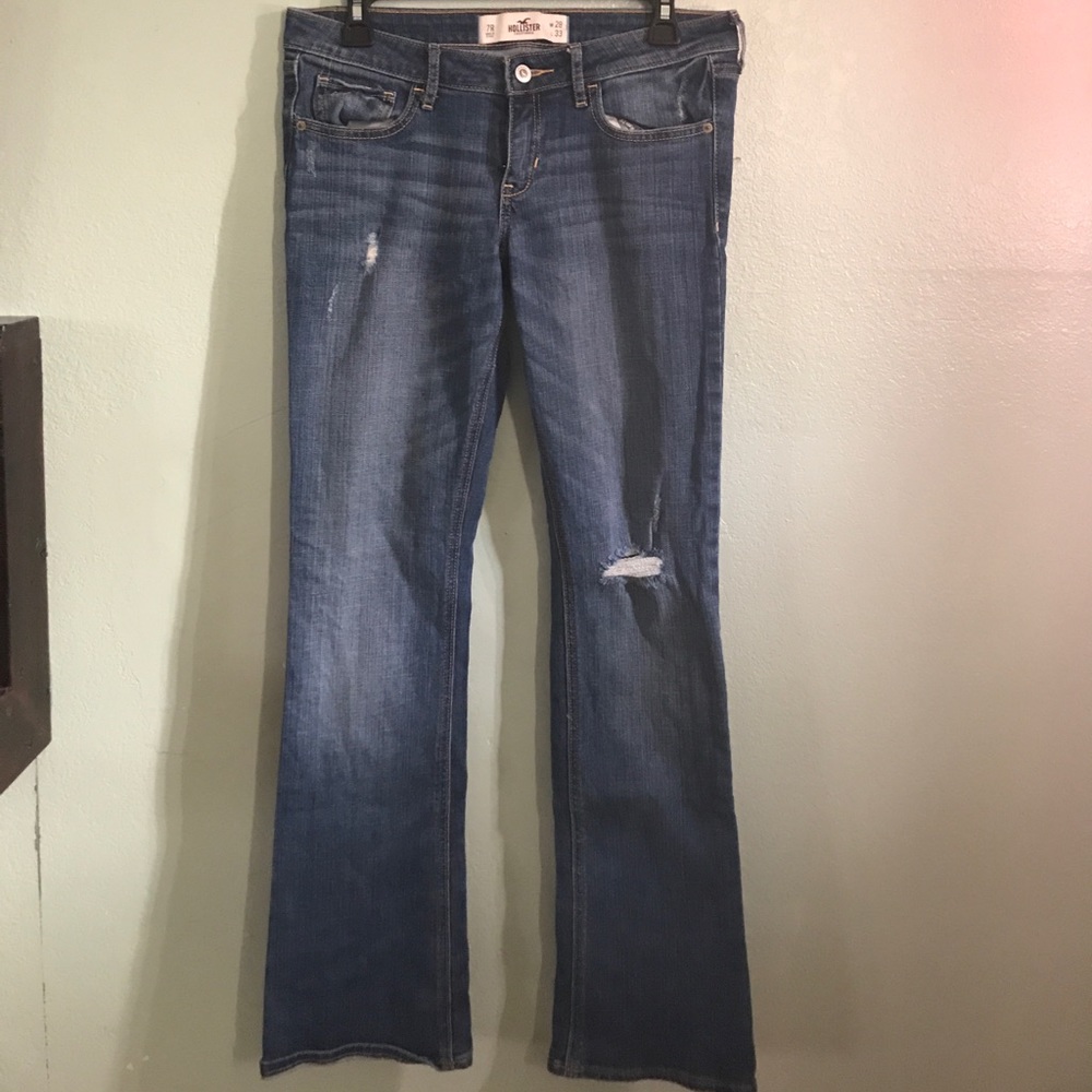 Hollister jeans! 7R distressed