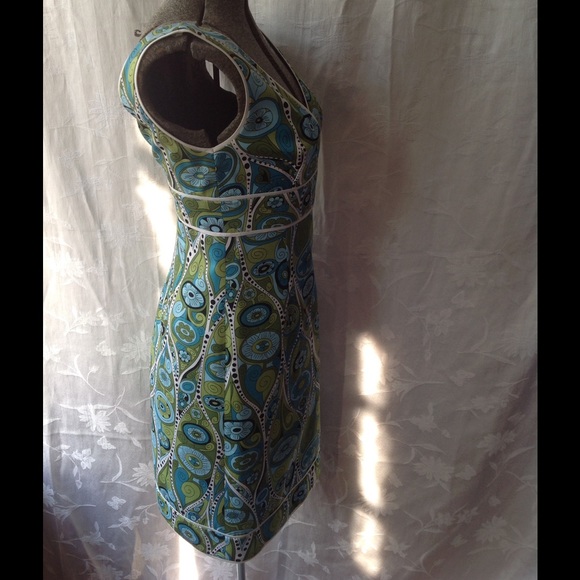 Laundry by Shelli Segal Dress size 4 - Picture 2 of 4