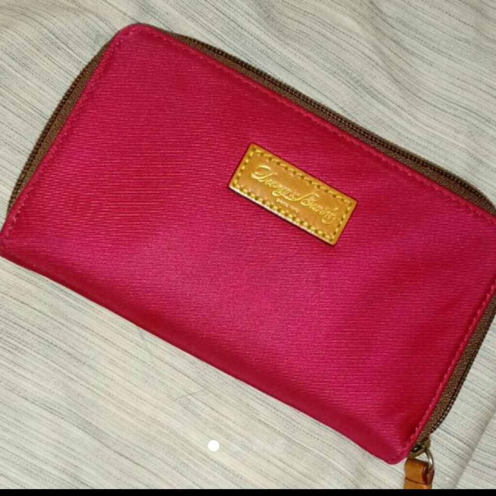 Dooney & Bourke Wallet