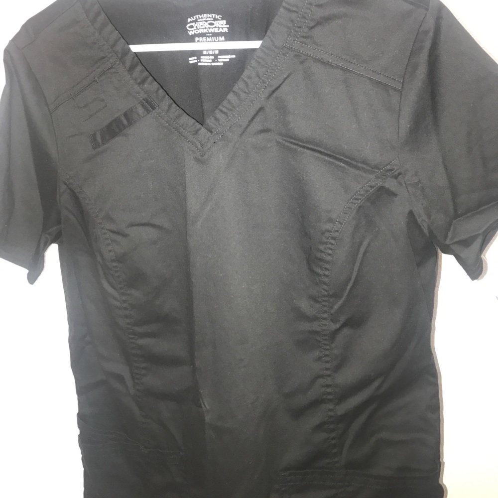 Scrub top