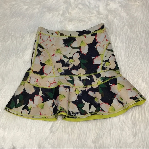 J. Crew Dresses & Skirts - J.Crew Neoprene Flare Skirt Sz 2 J. Crew Dresses & Skirts - J.Crew Neoprene Flare Skirt Sz 2