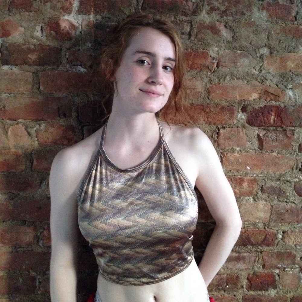 ~Super funky backless crop top~